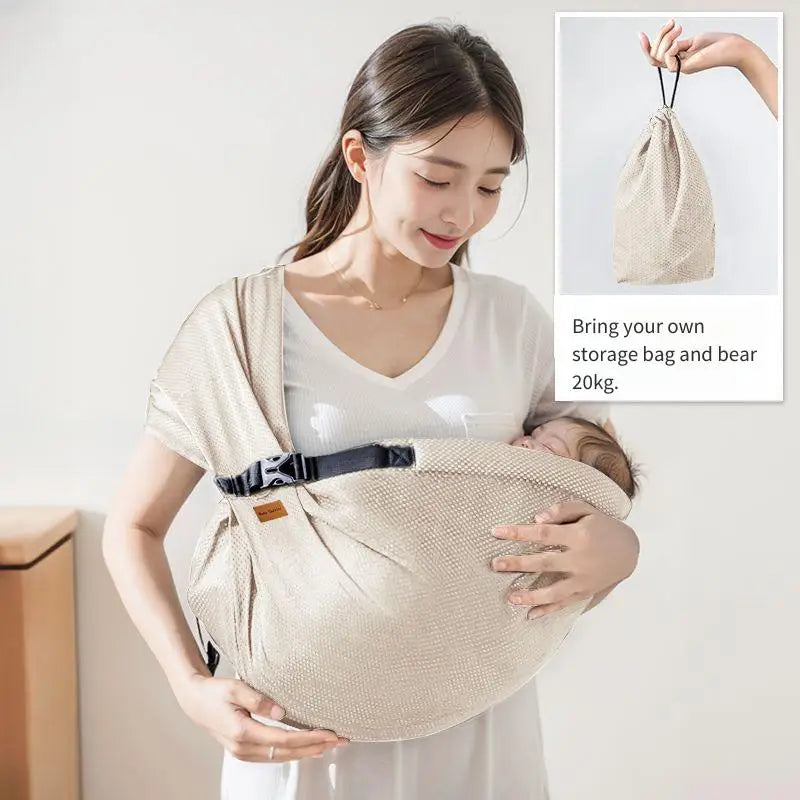 Porte-bébé sur le bras
