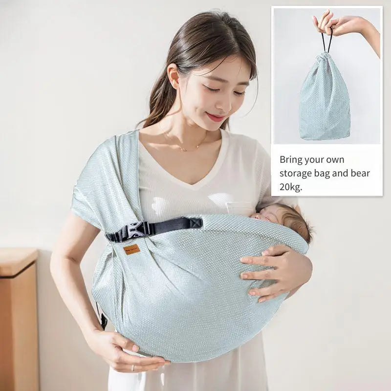 Porte-bébé sur le bras