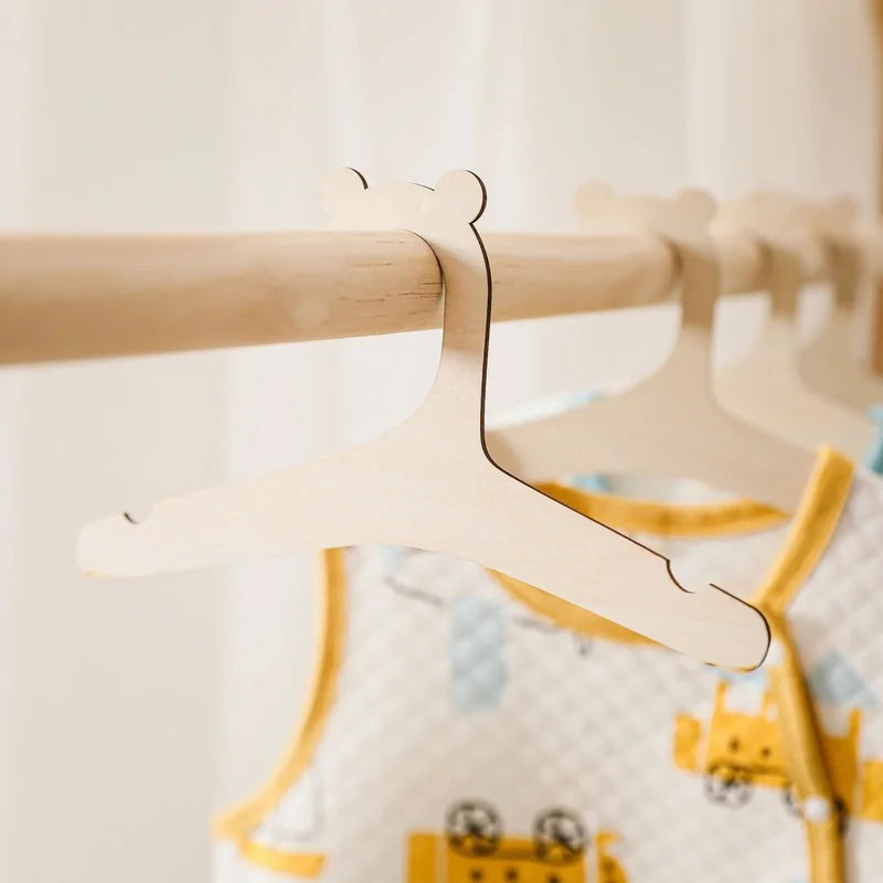 Portant bébé bois