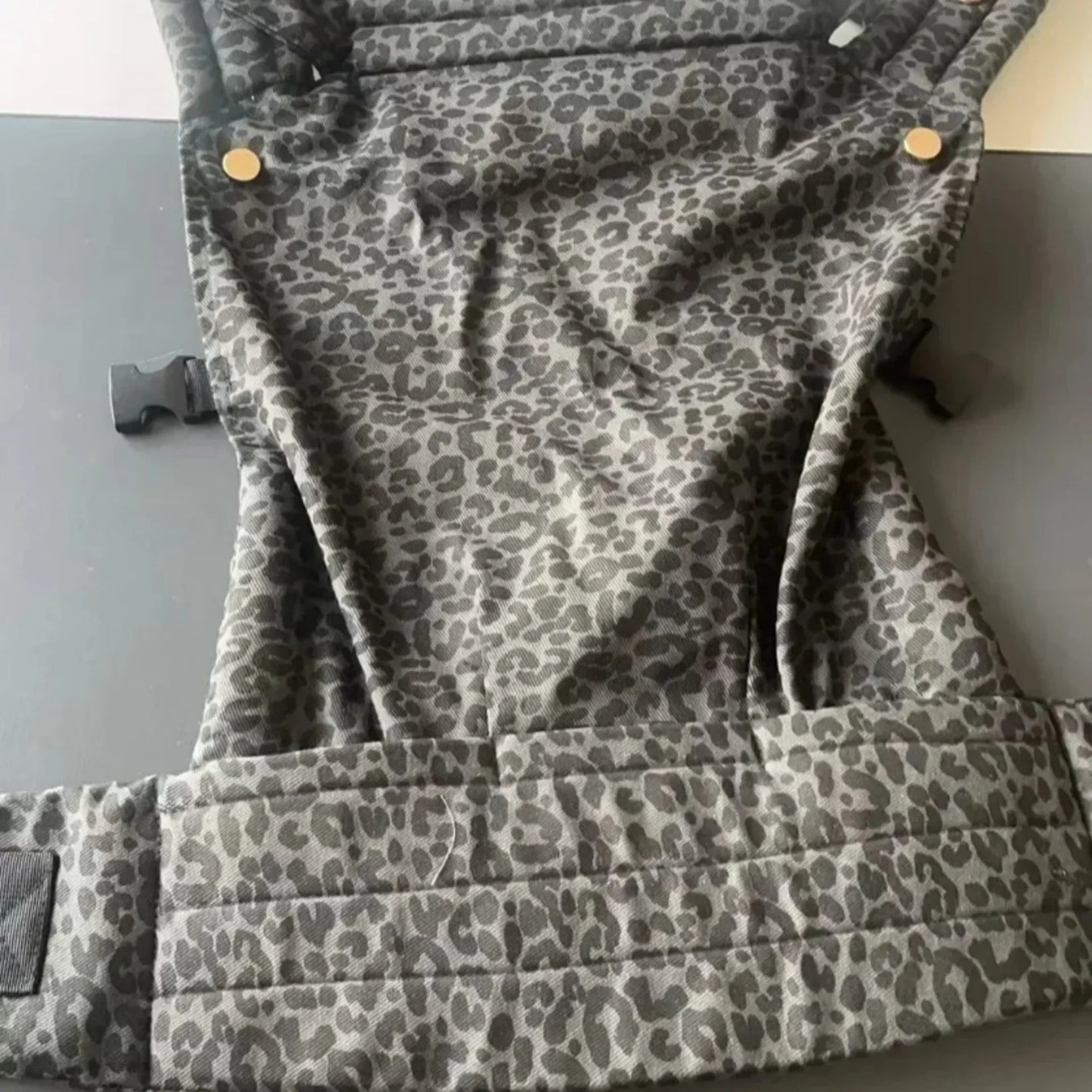 Porte-bébé homologué